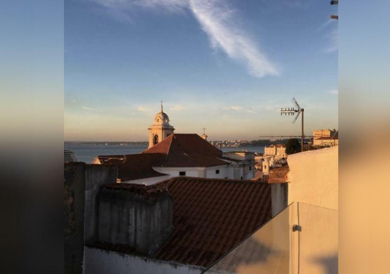 Cosy Alfama Hideout - With Rooftop Terrace ลิสบอน ภายนอก รูปภาพ